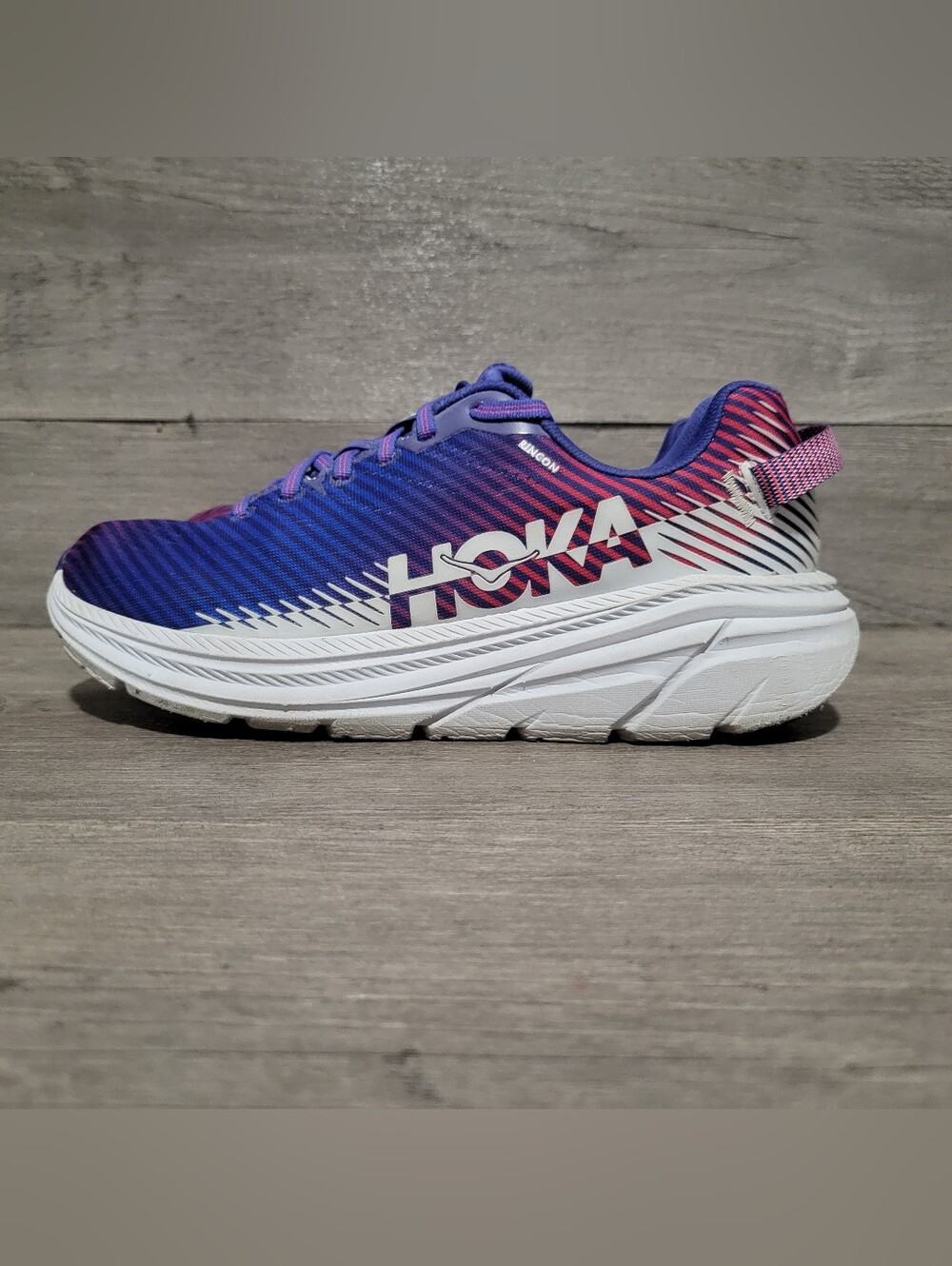 Hoka One One Rincon 2 Clematis Blue/Arctic Ice womens size 9 Running Shoes - Picture 2 of 5